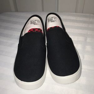 Kids shoes, wonder nation, black & white, size 5